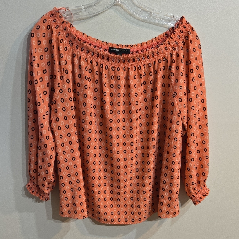 Banana Republic Orange  and Black Smocked 3/4 Sleeve Blouse Sz M